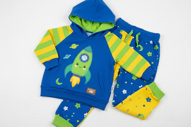 Piżamy i komplety chłopięce 86-170