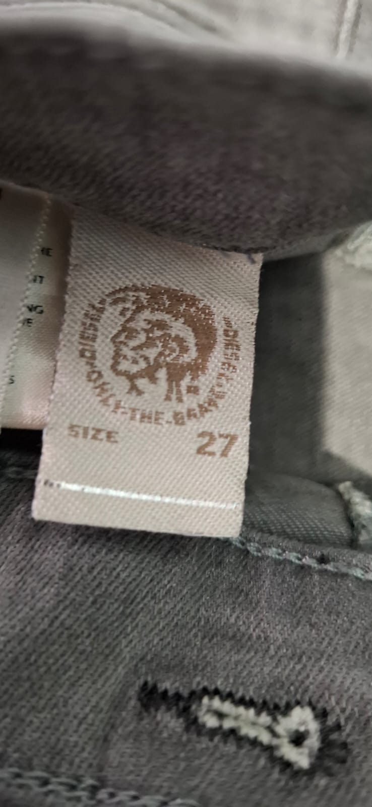 Oryginalne Jeansy Diesel Livier W27 Szare Slim Low Waist