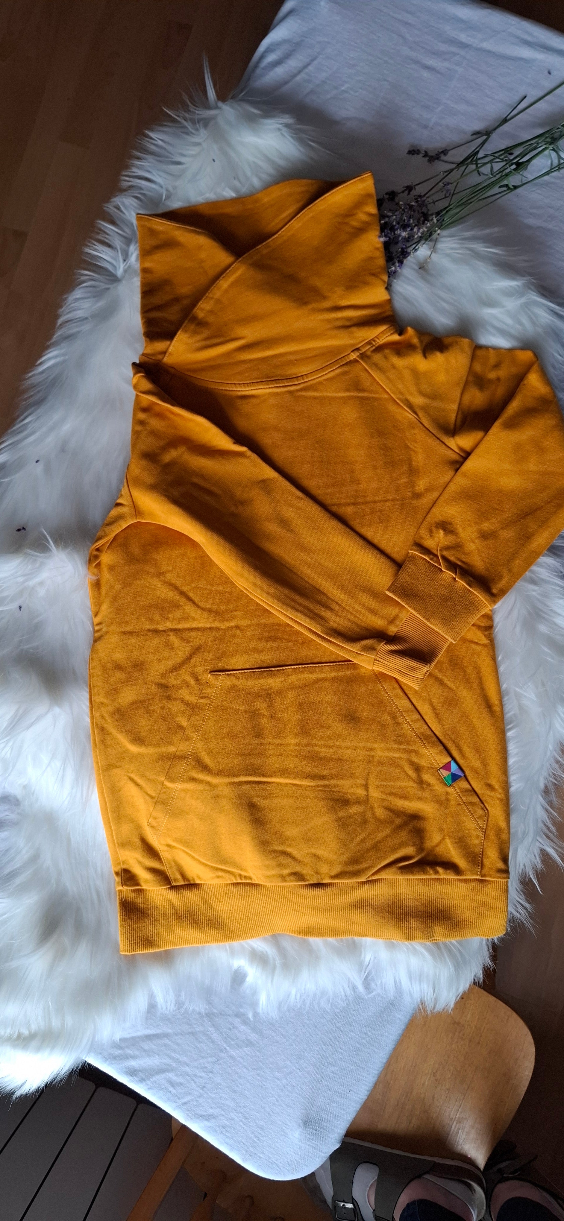 Dziecięca Musztardowa długa bluza z szalem r. 98/104