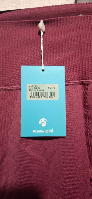 Nowe Oceans Apart Zoe Pant Rozmiar S - Wine/Berry (Bordowe/Śliwkowe) Prążkowane