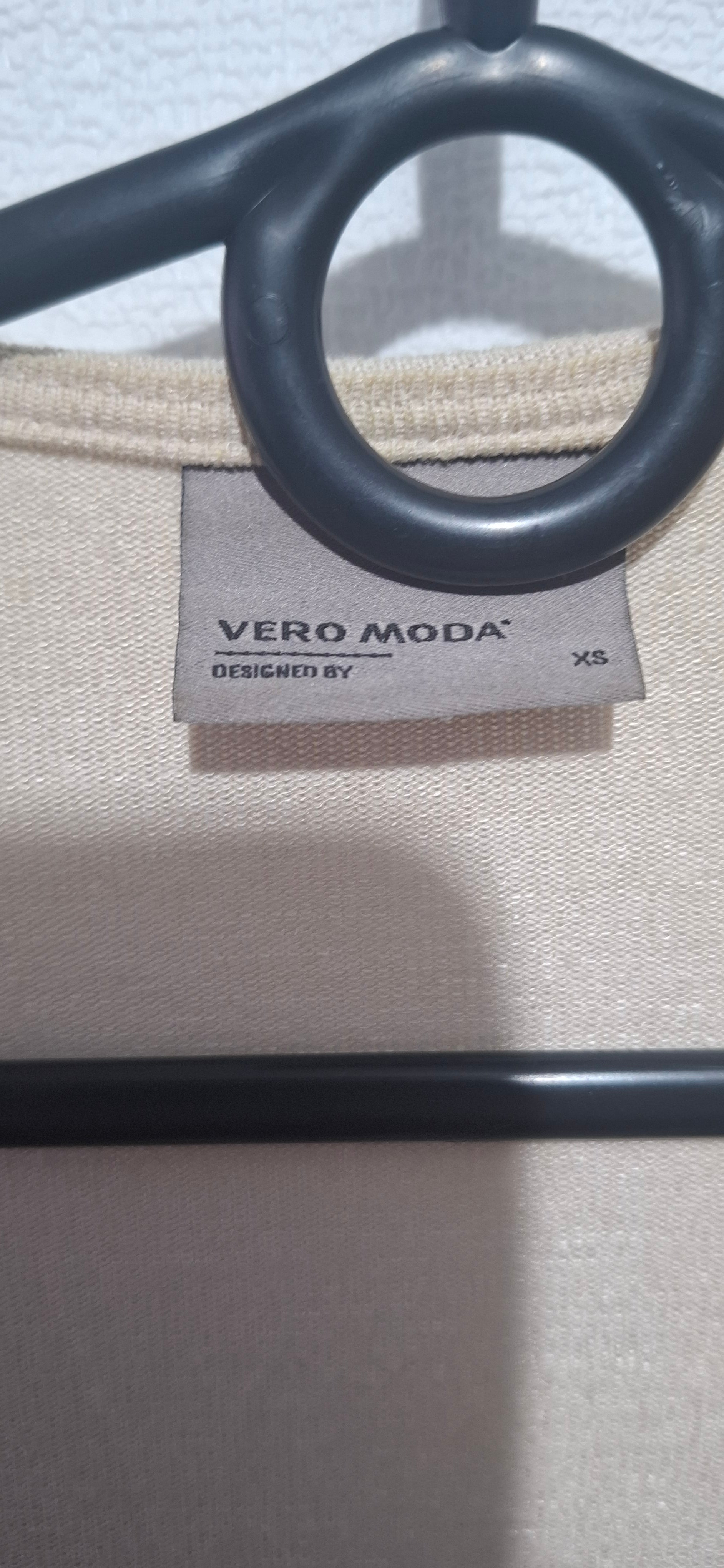 Elegancki Kardigan/Narzutka beżowa klasyczna VERO MODA – Rozmiar XS