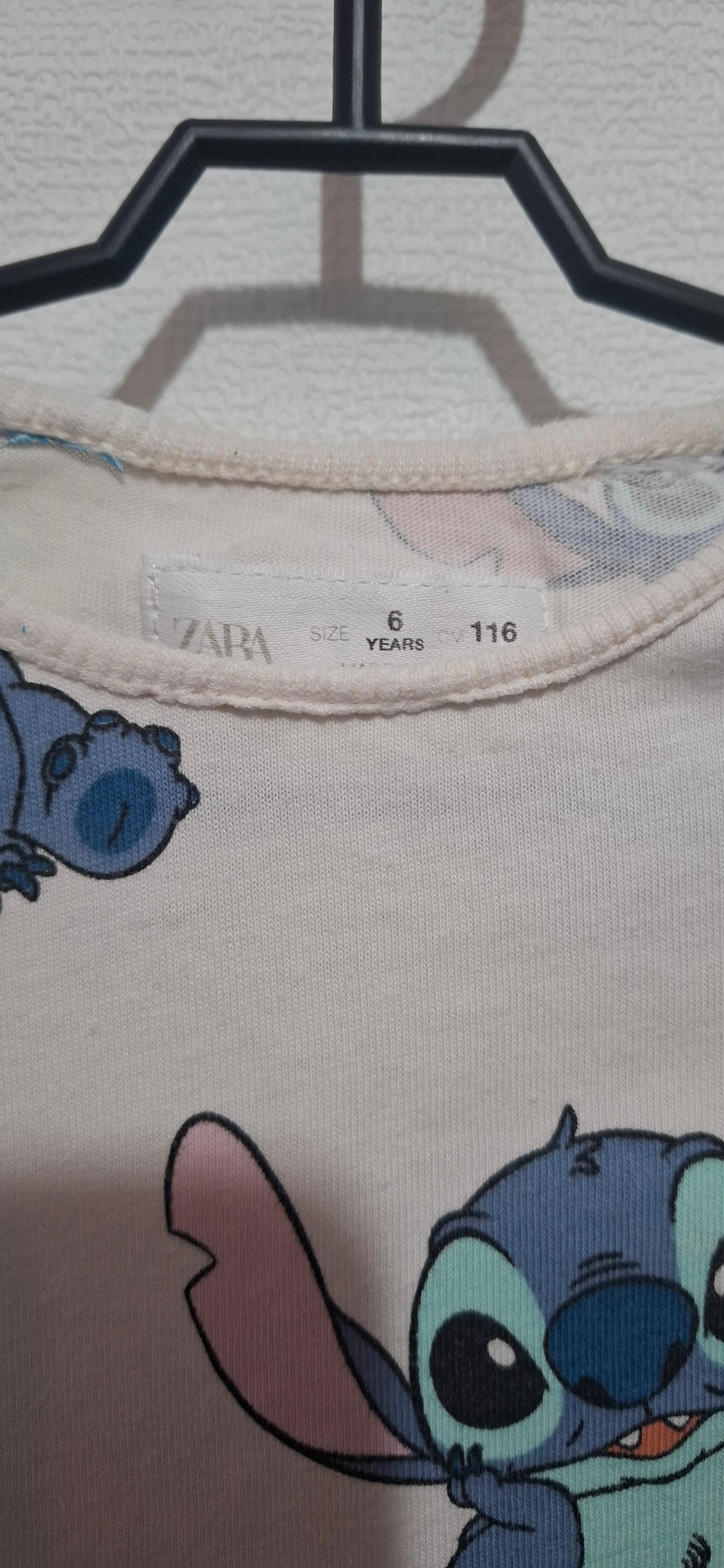 ZARA T-shirt Stitch i Kwiaty (Lilo i Stitch) Rozmiar 116 (6 lat)