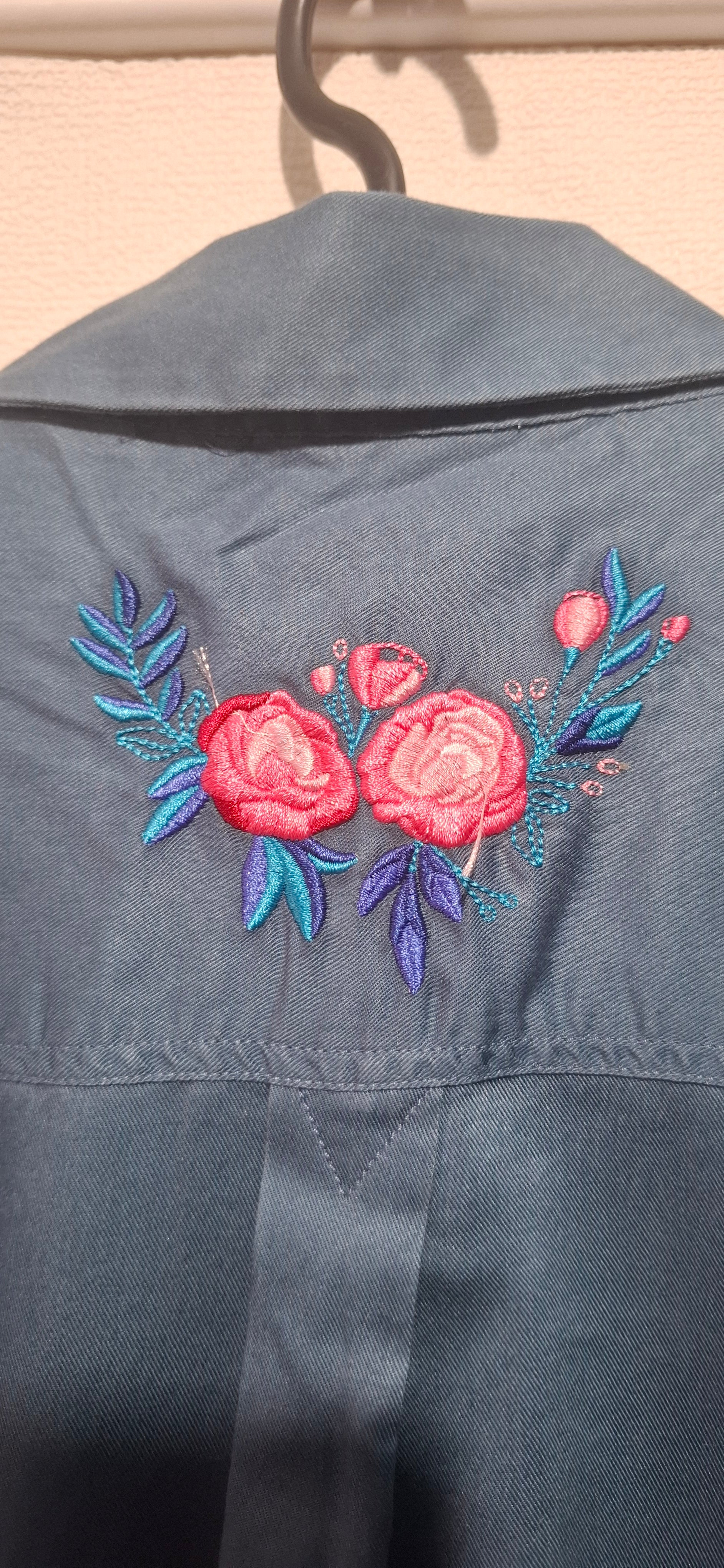 Koszula Damska J&JOY S TURKUS MORSKI Lyocell Haft Róże Ptak Premium